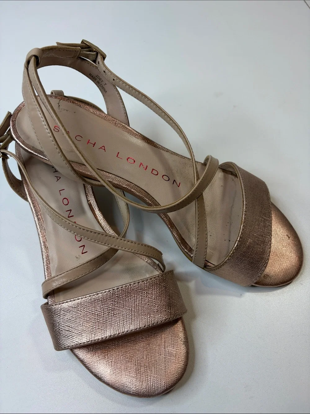 Sacha London Size 7 Rose Gold Metallic Strappy Wedge Sandals